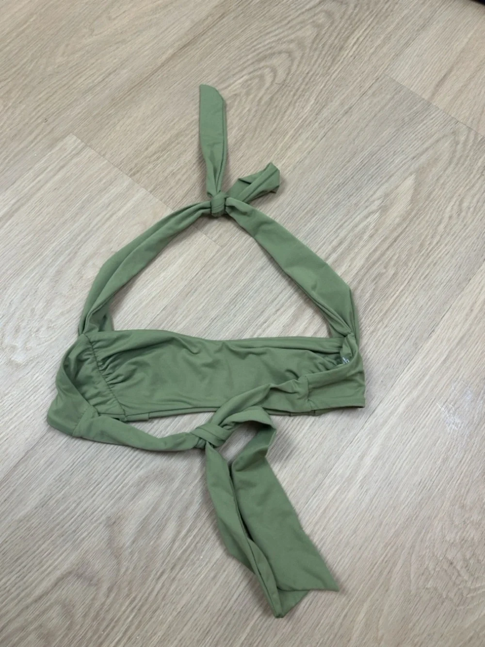 Frankie's Bikinis Tropez Bikini Top XS